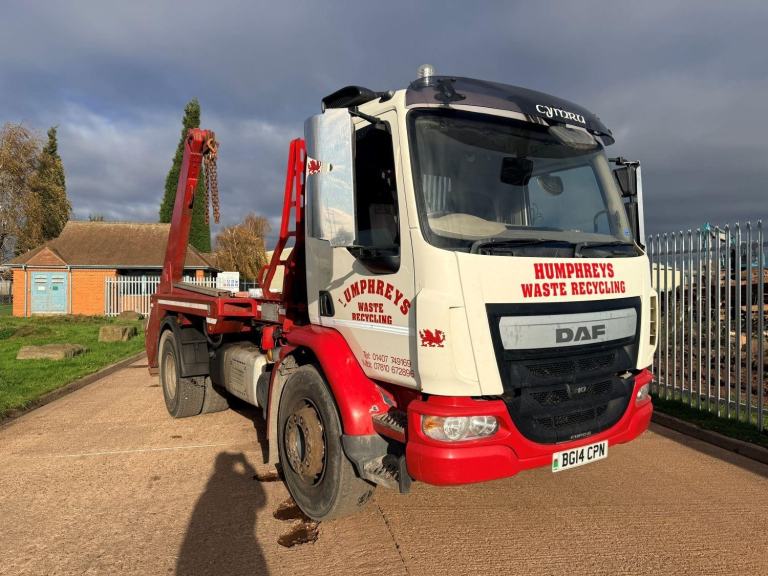 DAF LF 310 2014 (14) EURO 6, 18 TON SKIP LOADER, DRAWBAR SPEC, MACLIFT EQUIPMENT