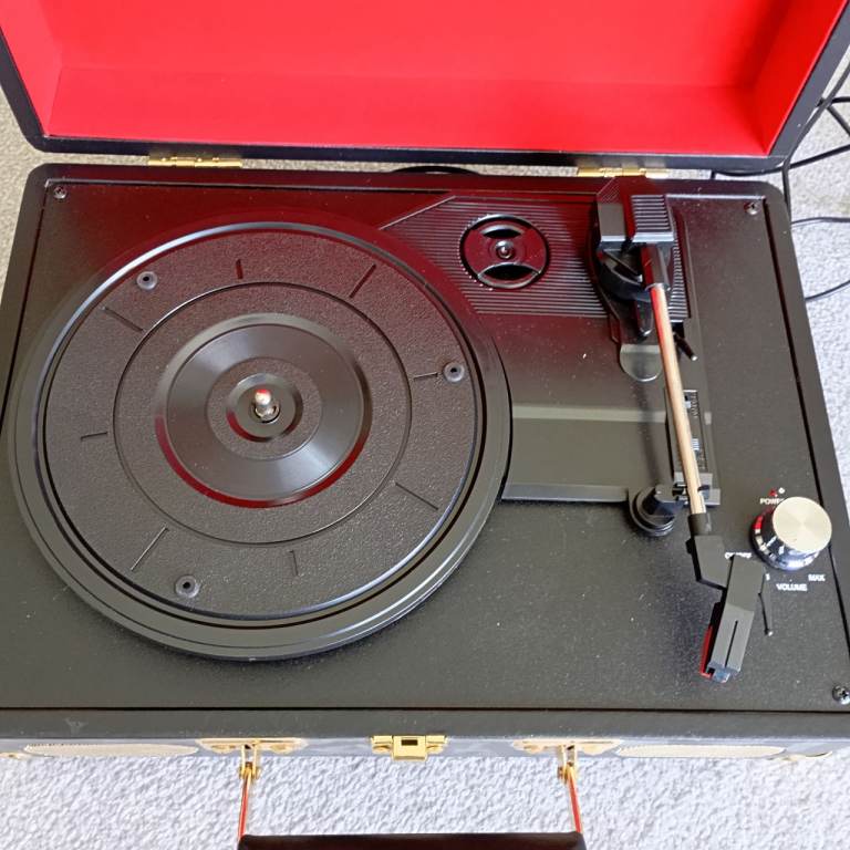 Record player 