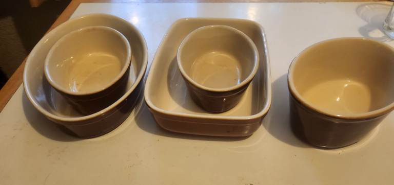 Oven ware assorted sizes