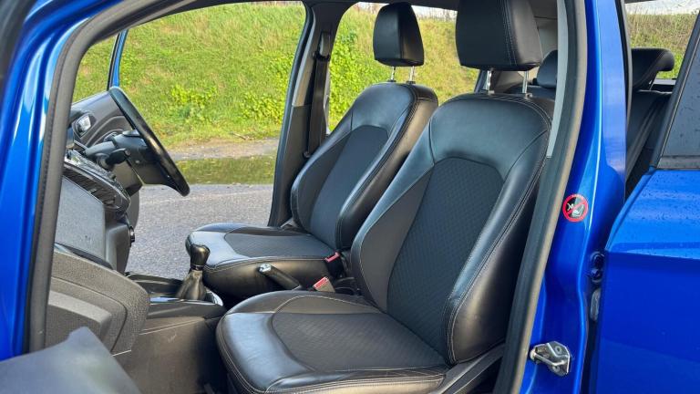 2015 Ford Ecosport 1.5 TDCi Titanium 2WD Euro 6 5dr HATCHBACK Diesel Manual