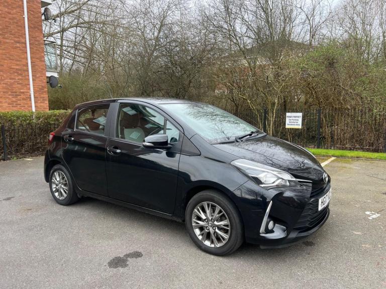 2017 Toyota Yaris 1.5 VVT-i Icon Euro 6 5dr HATCHBACK Petrol Manual