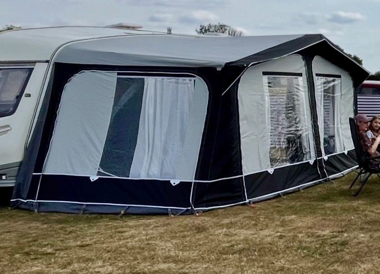 Camptech Cayman Touring Caravan Awning Size: 8 (825 - 850cm) / Steel Frame
