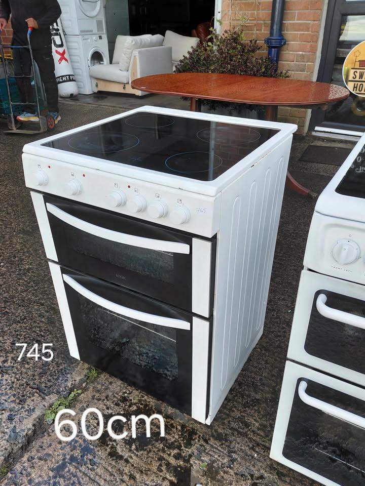 White and black 60cm cooker, Ref:745