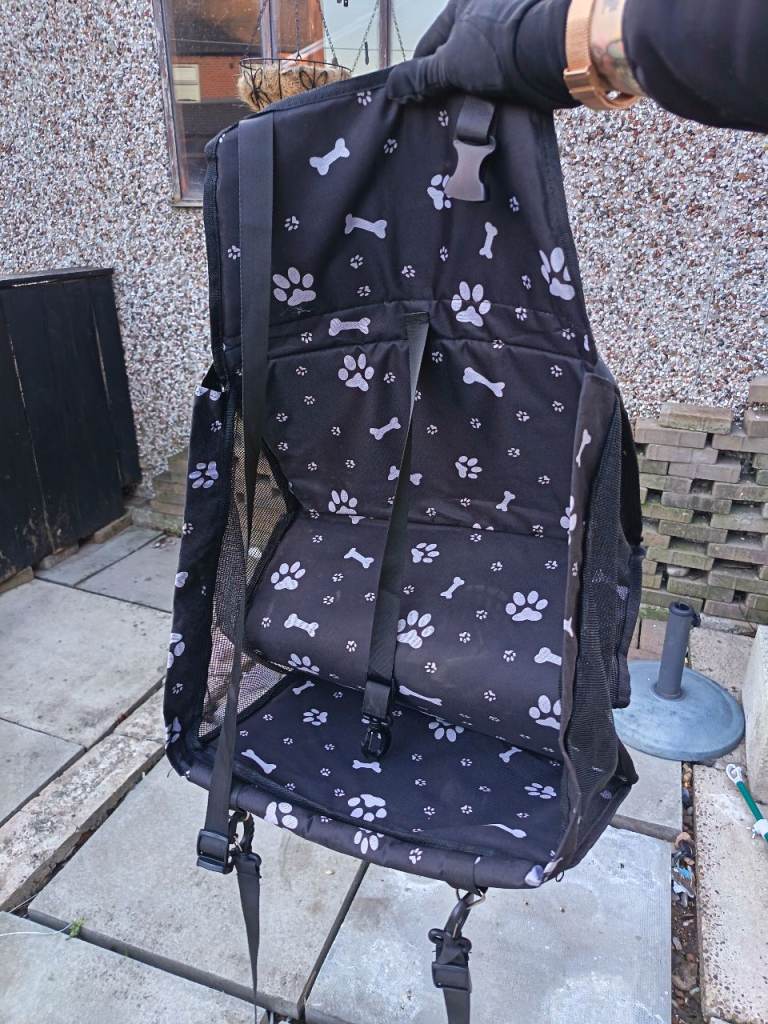 Dog car seat 