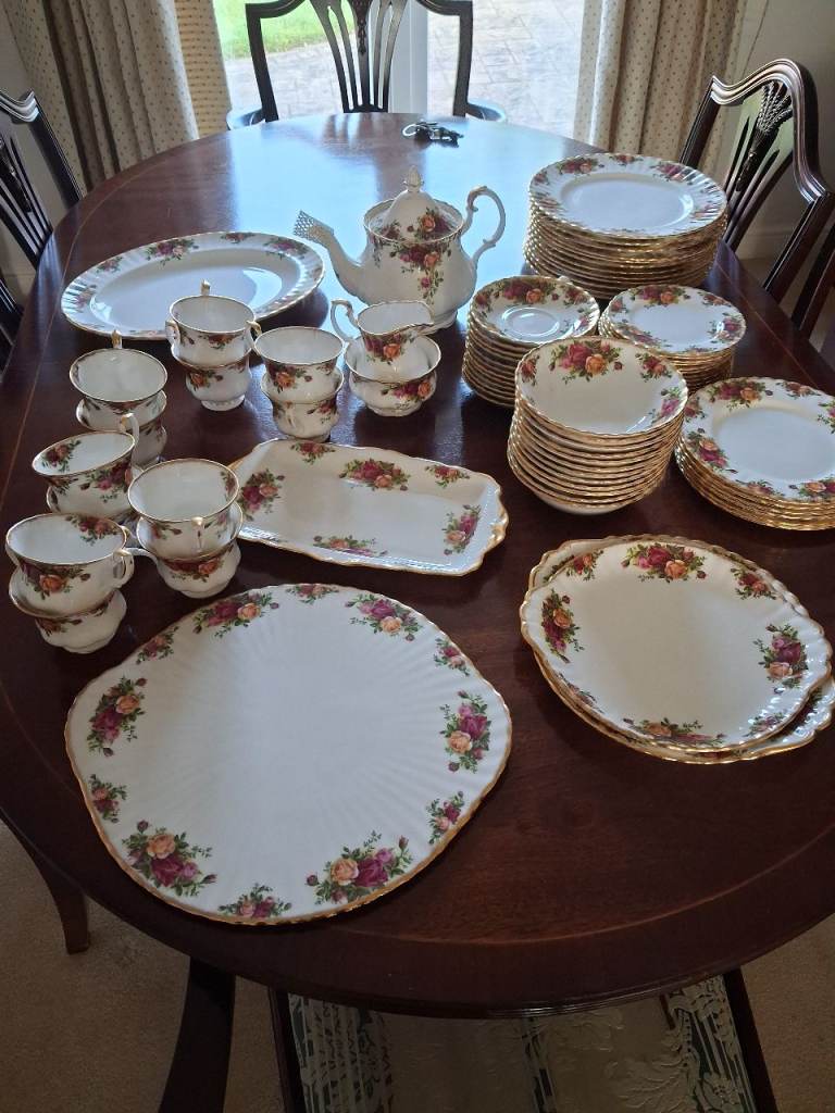 Royal Albert Old Country Roses China