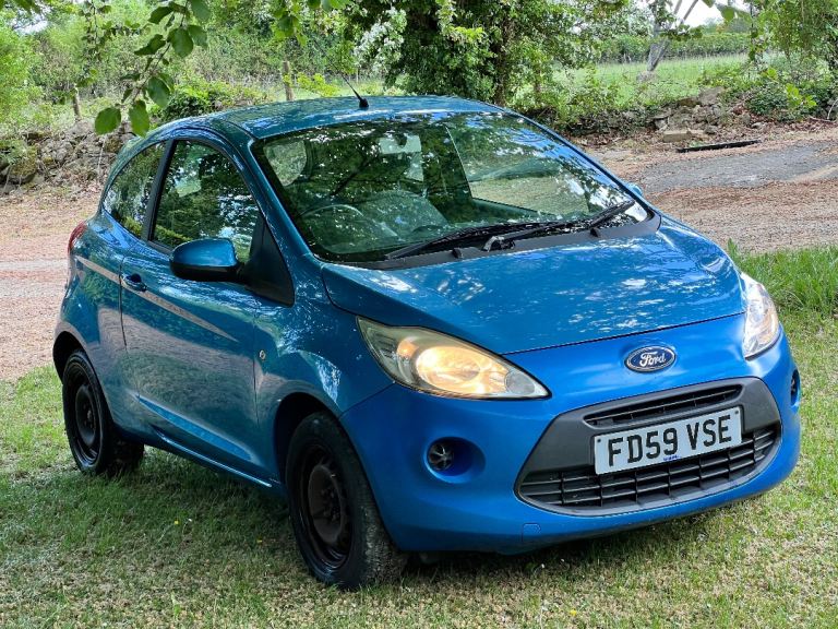 2010 Ford KA - MOT until September – £35/year tax! 