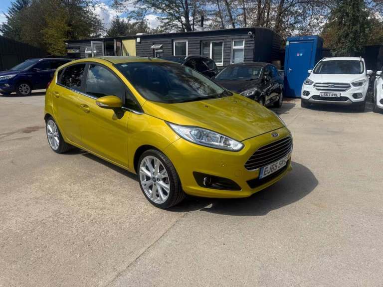 2015 Ford Fiesta 1.0 EcoBoost Titanium 5dr HATCHBACK PETROL Manual