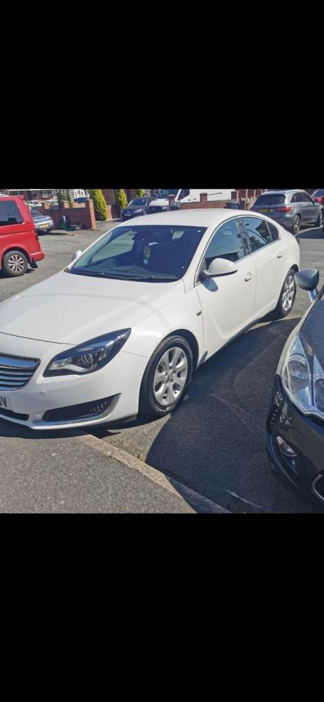 Vauxhall, INSIGNIA, Hatchback, 2014, Manual, 1956 (cc), 5 doors