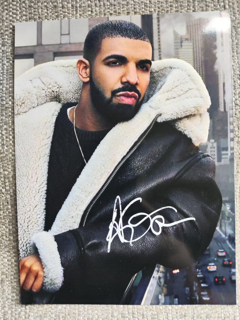 Genuine, Signed, 6x8 Inch Photo, Drake (Singer - One Dance, God's Plan) Plus COA