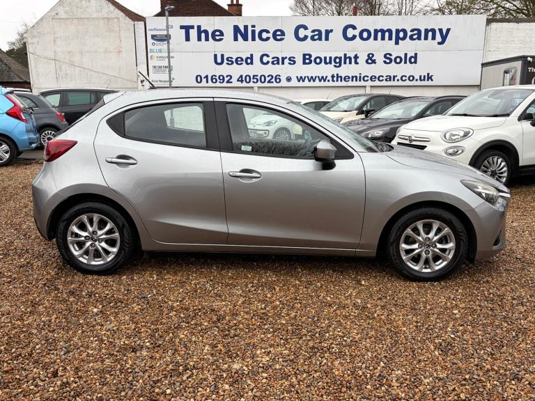 2015 Mazda Mazda2 1.5 SE-L Nav 5dr HATCHBACK Petrol Manual