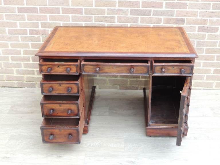 Antique Victorian Pedestal Desk (UK Delivery)