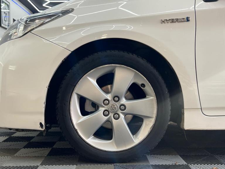 2019 Toyota Prius 1.8 VVT-h T Spirit CVT Euro 5 (s/s) 5dr HYBRID ELECTRIC Automatic