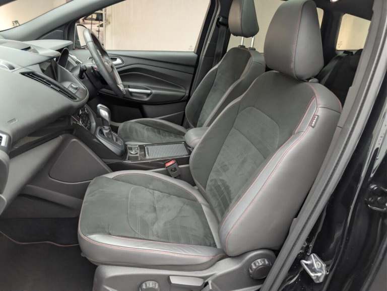 2018 Ford Kuga 1.5T EcoBoost ST-Line X SUV 5dr Petrol Auto AWD Euro 6 (s/s) (176 ps) - PAN HATCHB...