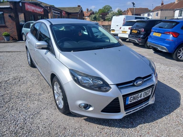 2014 Ford Focus 1.6 125 Titanium Navigator 5dr Powershift HATCHBACK PETROL Automatic
