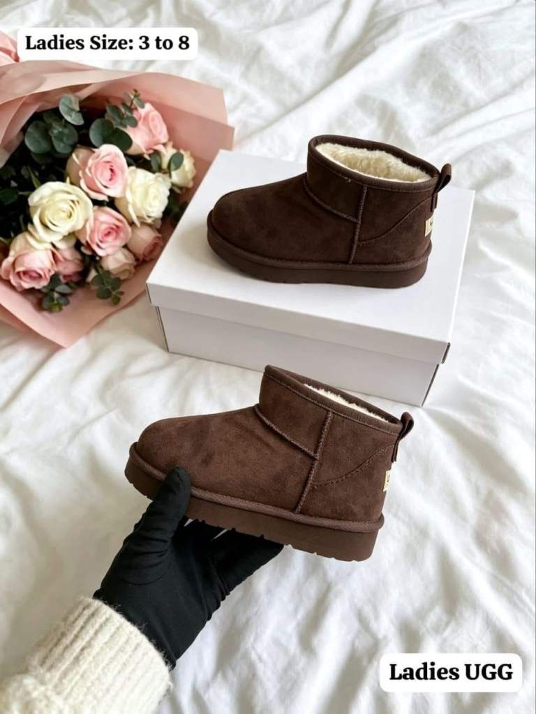 Ladies UGG Style Boots – New, Various Colours & Sizes