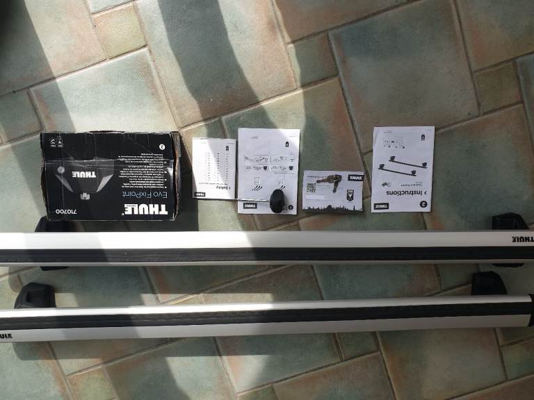 Thule roof bars