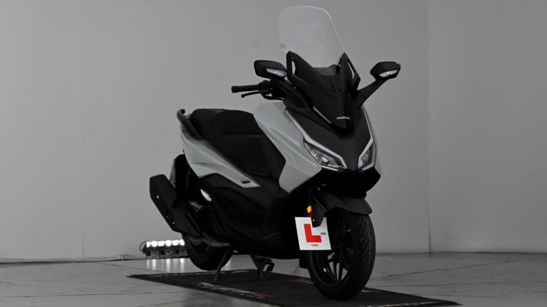 2024 Honda Forza 125 125 CVT V-Belt Euro 5 Scooter Petrol Automatic