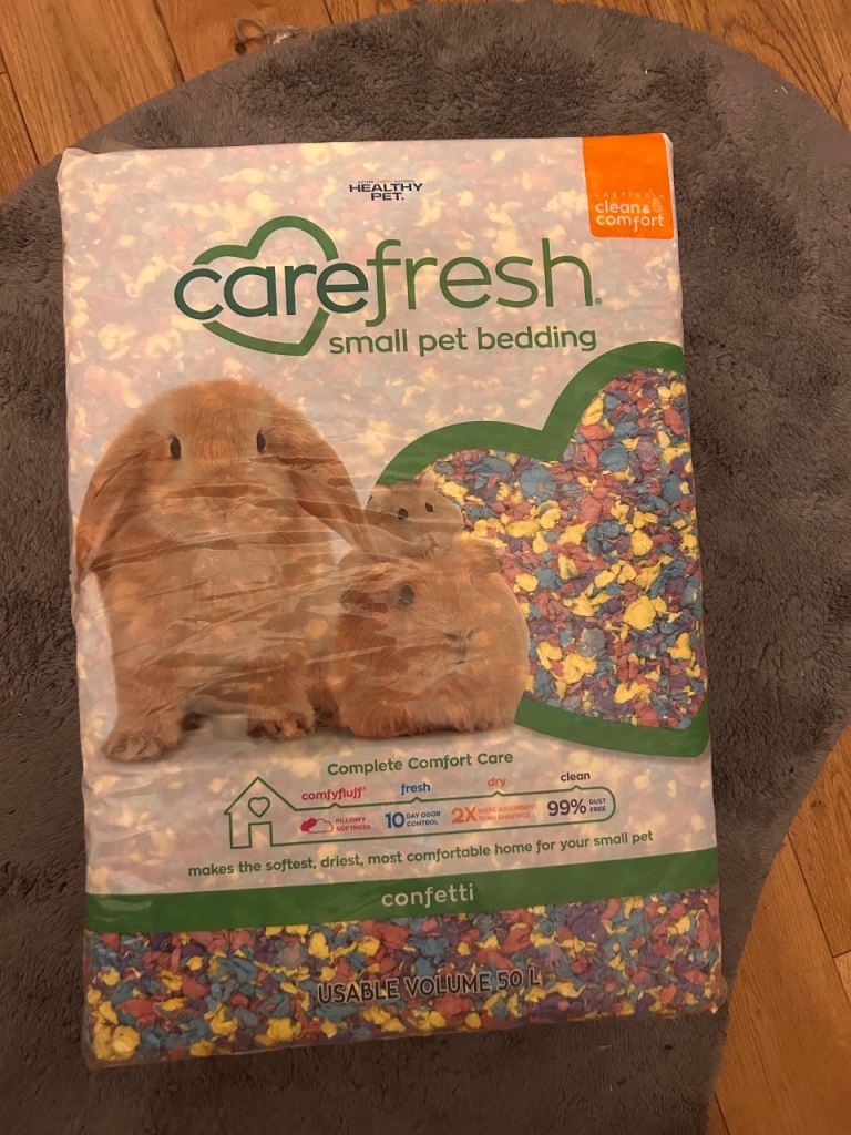 Carefresh Bedding Unopened 