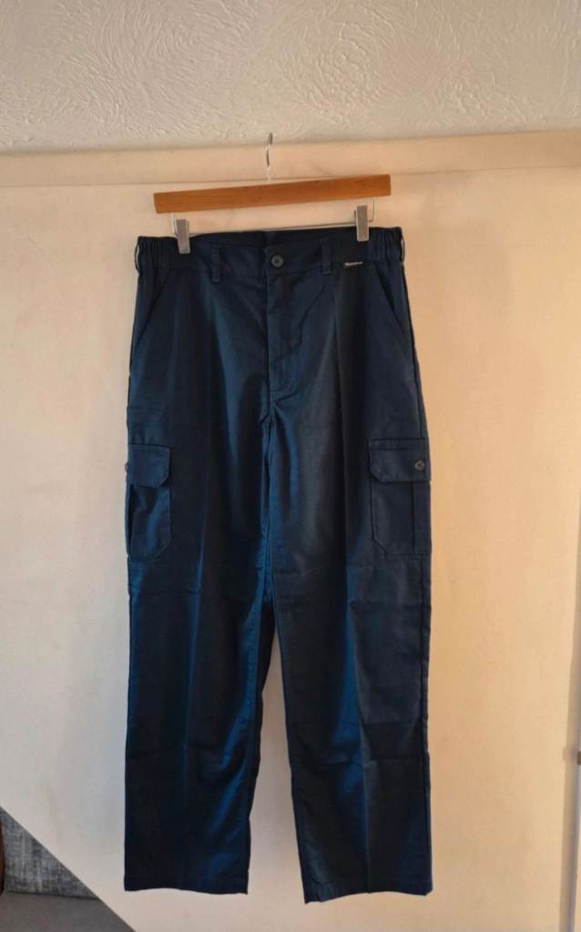 Black Knight Combat Trousers PC245CT - Navy, Size 32, NEW