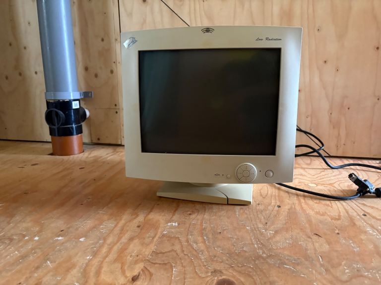 CRT retro monitor