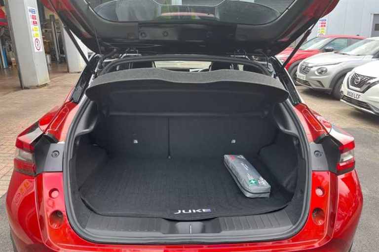 2025 Nissan Juke 1.6 HYBRID TEKNA+ 5DR AUTO Hatchback Hybrid Automatic