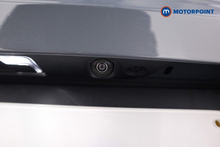 2022 Volvo XC40 1.5 T4 Recharge PHEV Plus Dark 5dr Auto SUV Hybrid Automatic