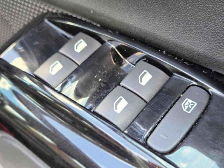 2019 Citroen C3 1.2 PureTech Feel Nav Edition Euro 6 (s/s) 5dr HATCHBACK Petrol Manual