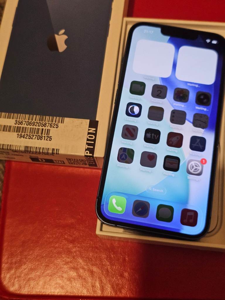 Iphone 13 5g 128gb unlocked £220