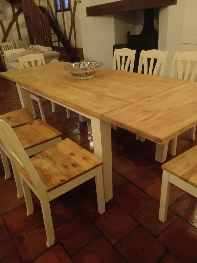 Table and 8 chairs