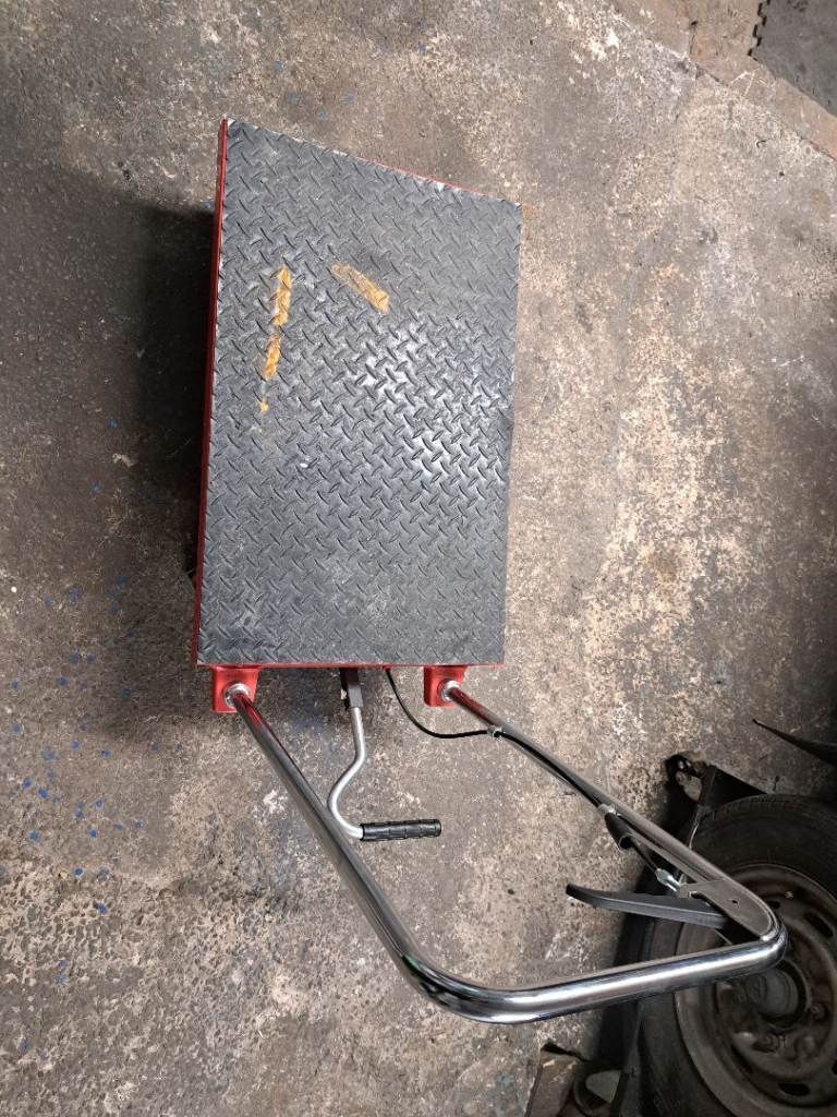 250kg hydraulic lift table unused