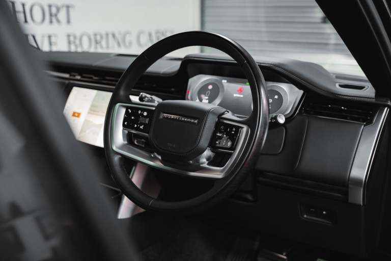 LAND ROVER RANGE ROVER 3.0 P550e 38.2kWh Autobiography 2024