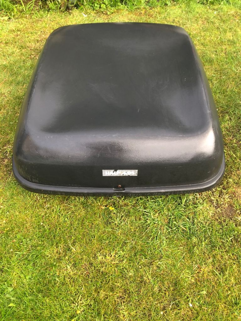 Big Halfords car roof box storage 
