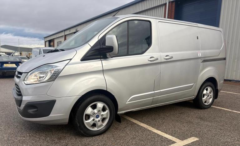 2016 Ford Transit Custom 2.2 TDCi 125ps Low Roof Limited Van PANEL VAN Diesel Manual