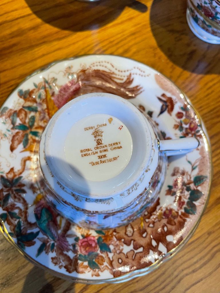 China tea set “Royal crown derby”