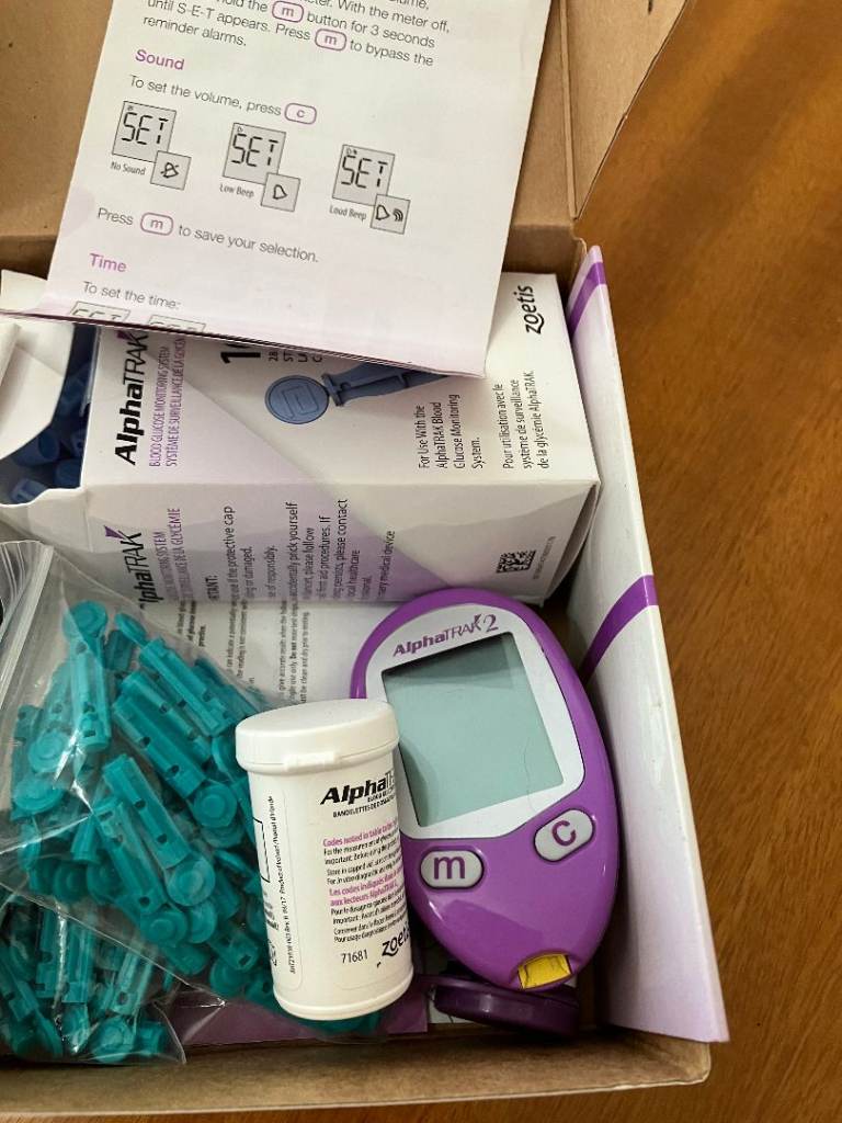 Alpha Trak Blood Glucose monitoring system