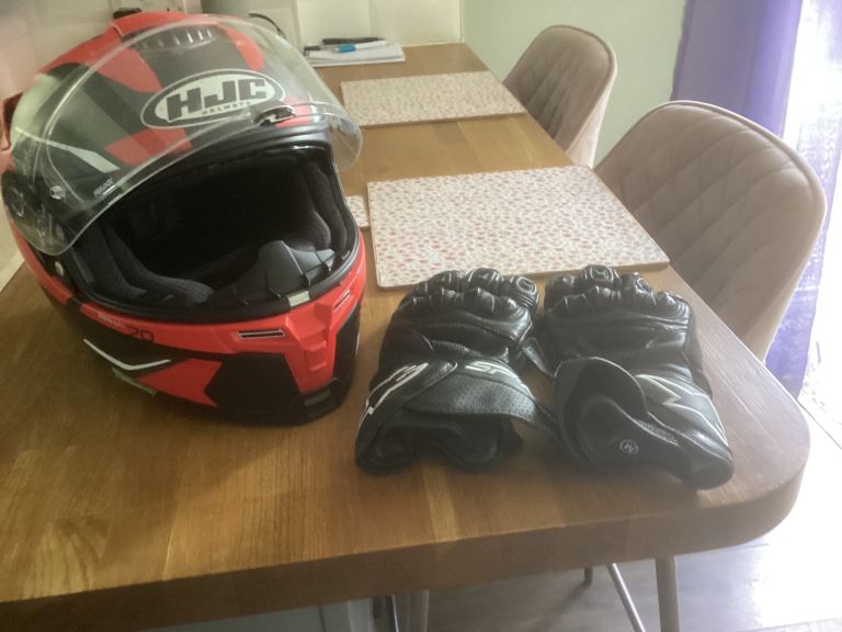 motorbike helmet and gloves 