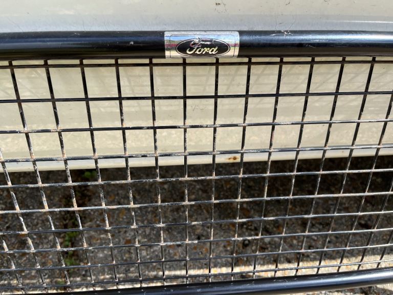 Ford Focus Estate dog guard