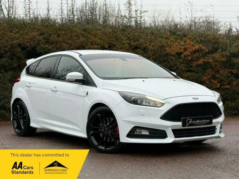  Ford Focus 2.0T EcoBoost ST-3 Euro 6 (s/s) 5dr Petrol Manual