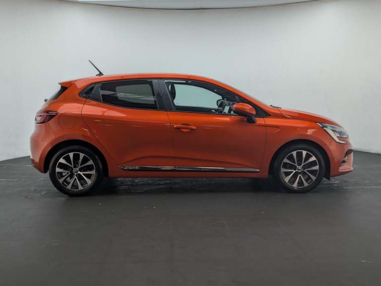 2020 Renault Clio 1.0 TCe Iconic Hatchback 5dr Petrol Manual Euro 6 (s/s) (100 ps) CRUISE CON HAT...