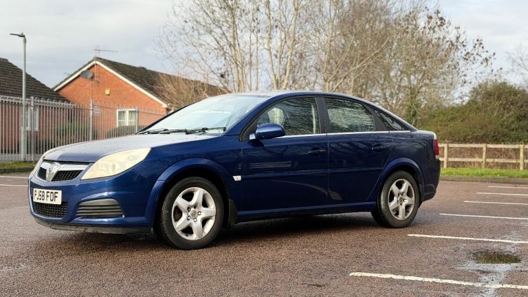 Vauxhall, VECTRA, Hatchback, 2008, Manual, 1796 (cc), 5 doors