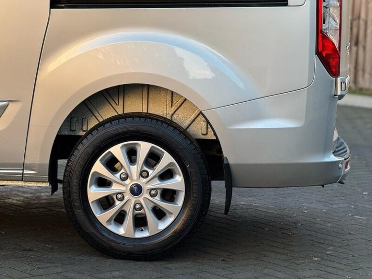 2021 Ford Transit Custom 2.0 EcoBlue 130ps Low Roof Limited Van Auto PANEL VAN DIESEL Automatic