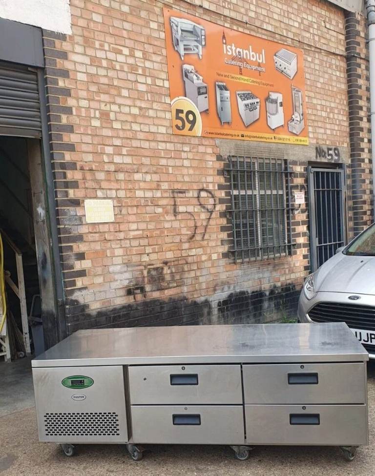 Foster LL2/4H Four Drawer Low Level Counter Fridge Refrigerator - 13amp 4-Drawer 9/4/26