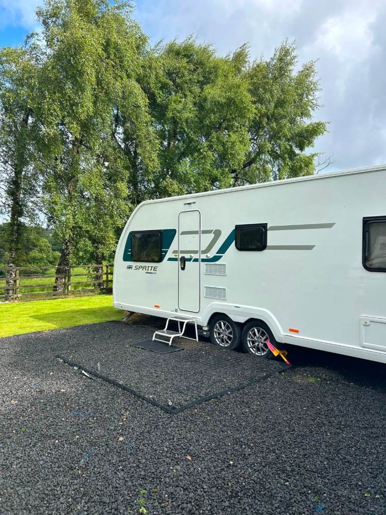 2018 Swift Sprite Super Quattro FB | 6 Berth | Twin Axle | Motor Mover