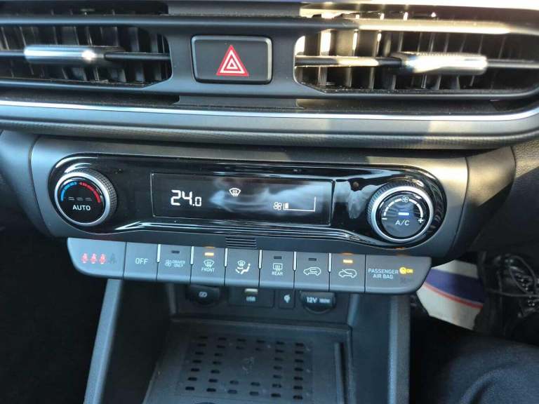 2022 Hyundai KONA 1.6 GDi Hybrid Premium 5dr DCT HATCHBACK PETROL/ELECTRIC Automatic