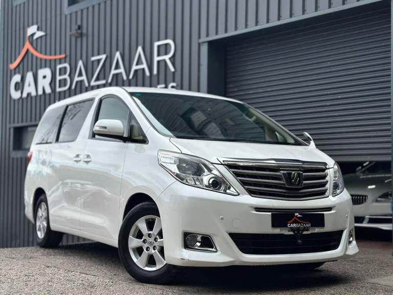 Toyota Alphard Petrol Automatic