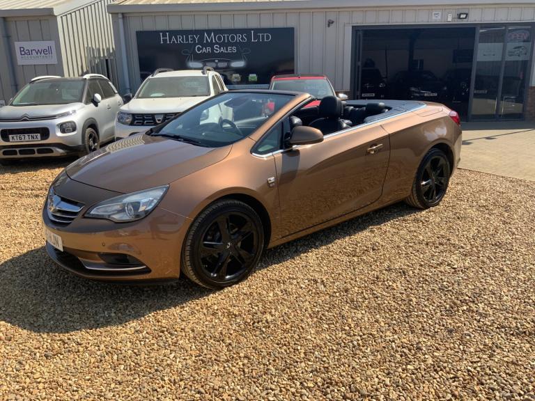2015 Vauxhall Cascada 2.0 CDTi Elite 2dr Auto CONVERTIBLE Diesel Automatic
