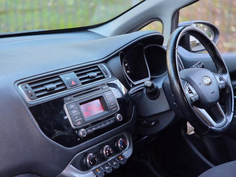 2015 Kia Rio 1.25 SR7 5dr HATCHBACK PETROL Manual