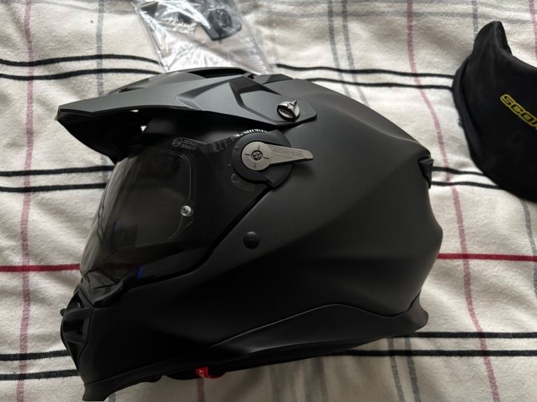 Scorpion ADF-9000 Helmet