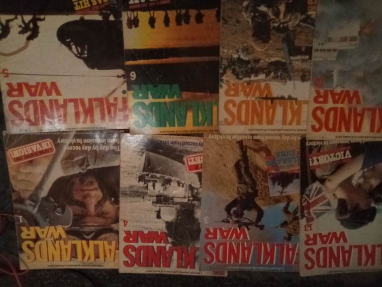 Falklands war magazine x8 1982