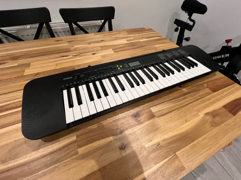 Casio full size keyboard - Never Used 